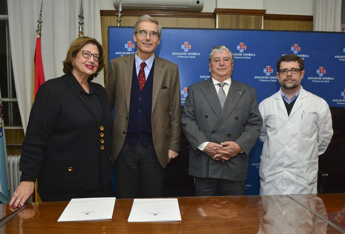 Asociación Española y Universidad de Montevideo firman convenio de cooperación en capacitación médica