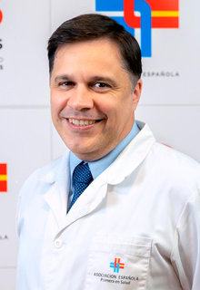 Dr. Carlos Quintero