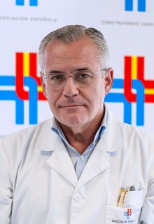 Dr. Roberto Valiñas